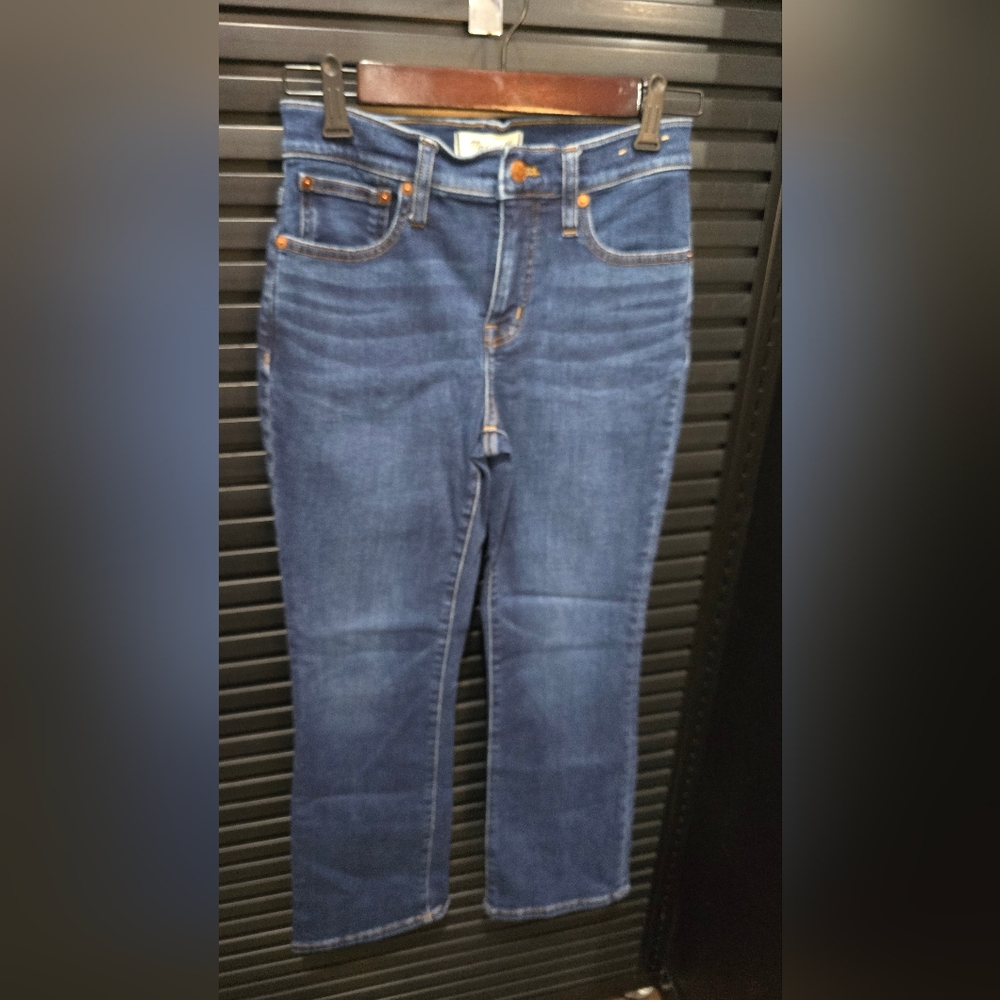 Madewell Mid Rise Kick Out Jeans 25